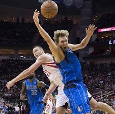 意甲｜国米3球被吹3球中柱 米兰德比握手言和