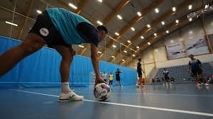 官宣复出！洛杉矶第一中锋来了，快船冲击7连胜